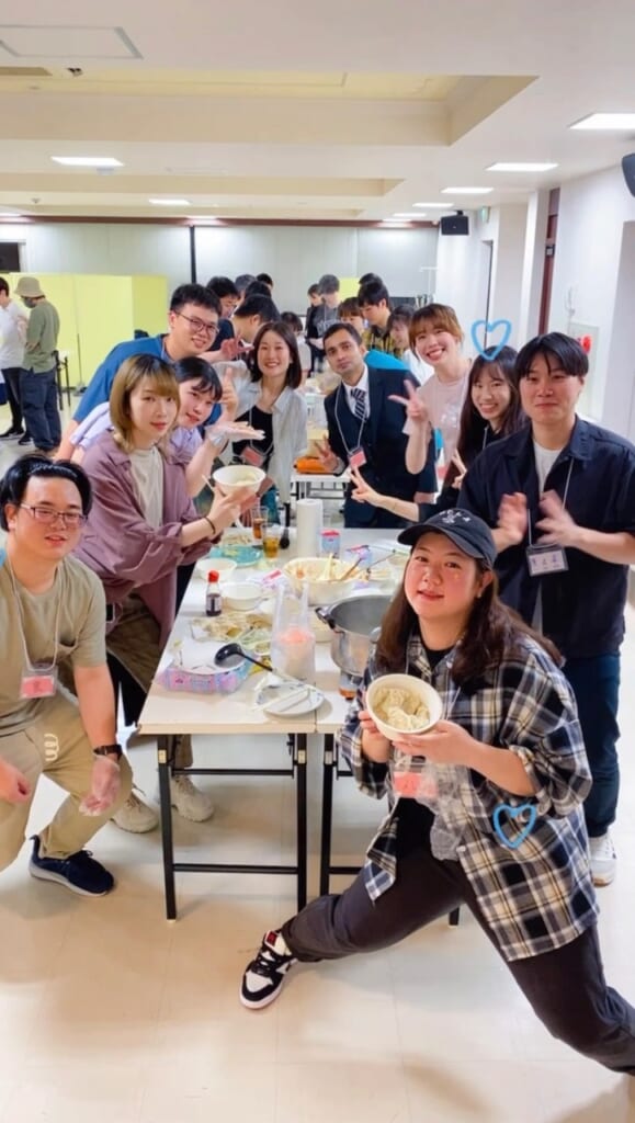J國際學院的写真